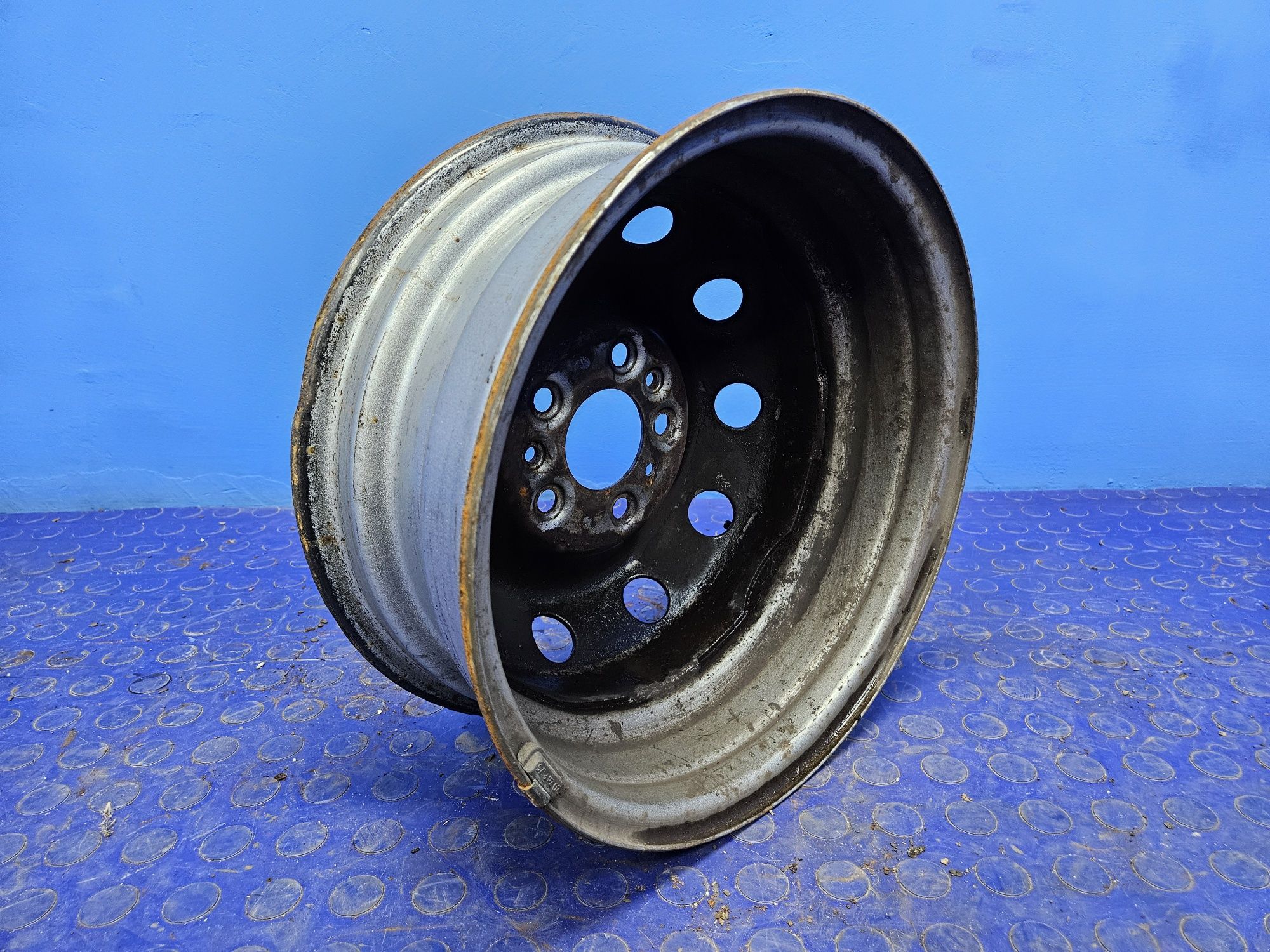 FELGA stal9wa 15" IVECO Daily 6J 5x118 ET 68 oryginał