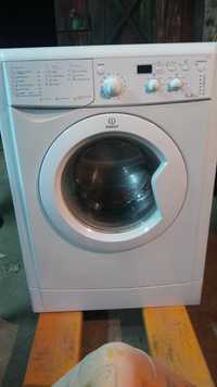 Pralka Indesit IWD5105