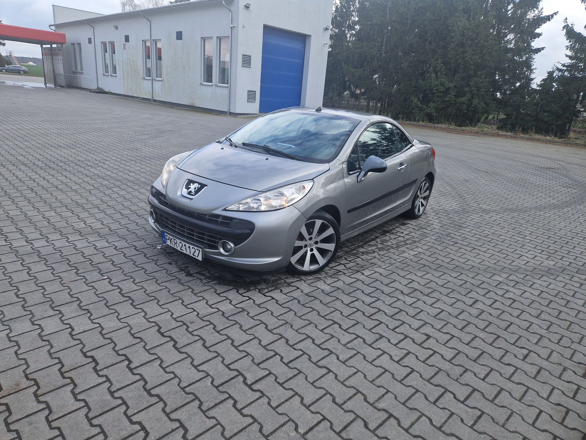 Peugeot 207cc uszkodzony, zamiana