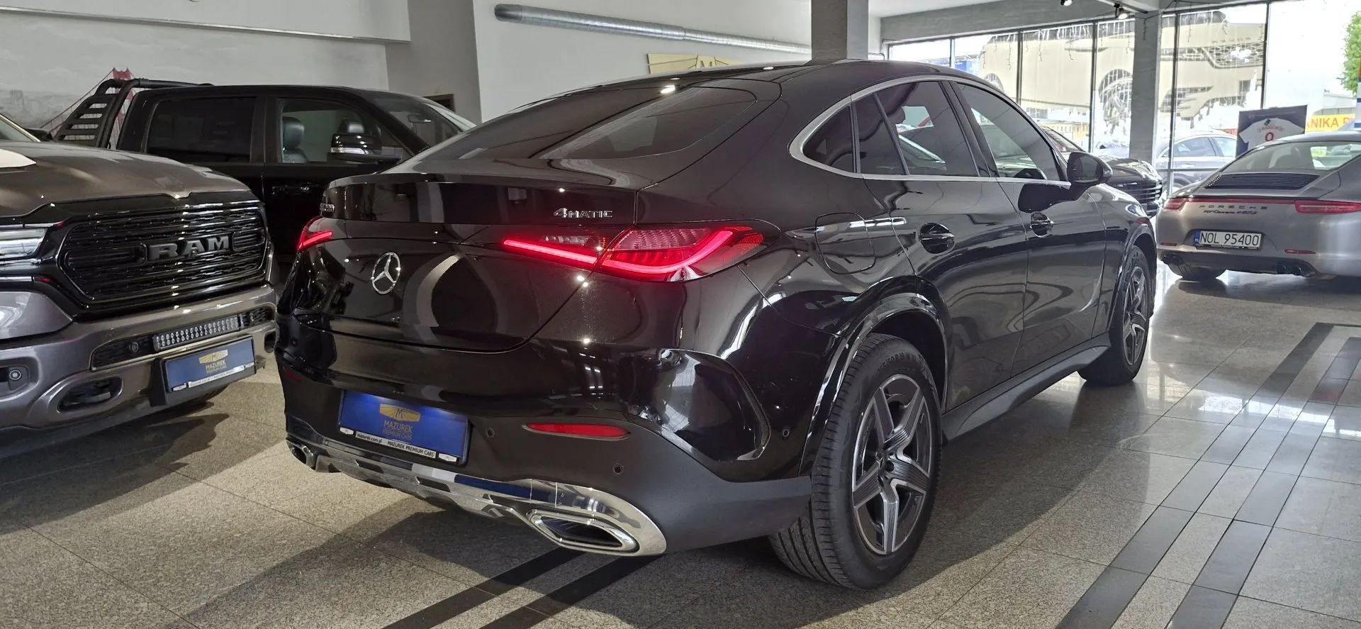 Mercedes-Benz GLC 200 COUPE 4M AMG Line Advanced Plus, Digital Light, Kam360, Distronic