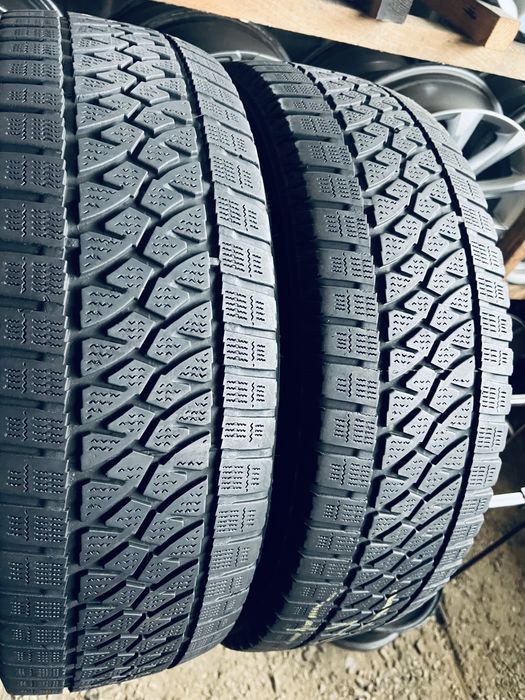 Шини Резина Зимові 215 65 16C Bridgestone Blizzak 2шт