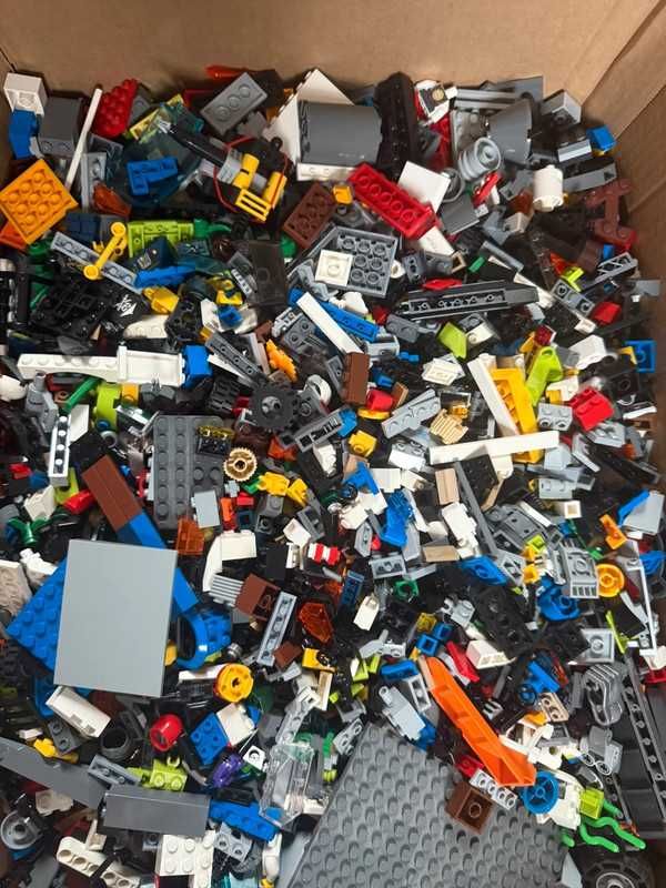 Oryginalne klocki Lego mix 8,5 kg