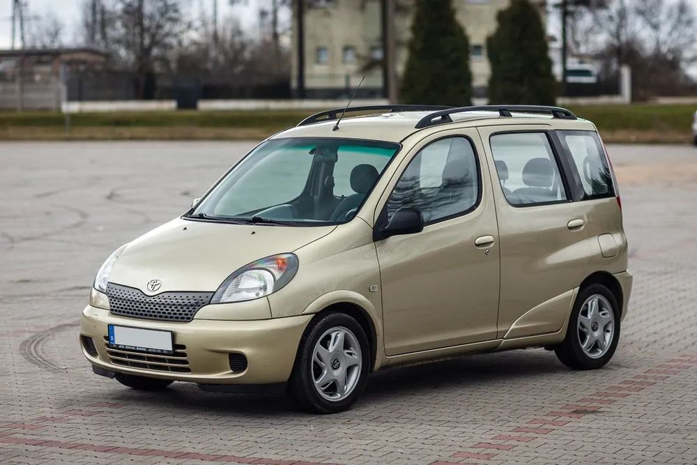 Toyota Yaris Verso Niespotykana Toyota Yaris Verso Automat Klima bardzzo zadbana !!!