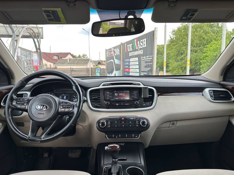 Продам власну Kia Sorento 2015