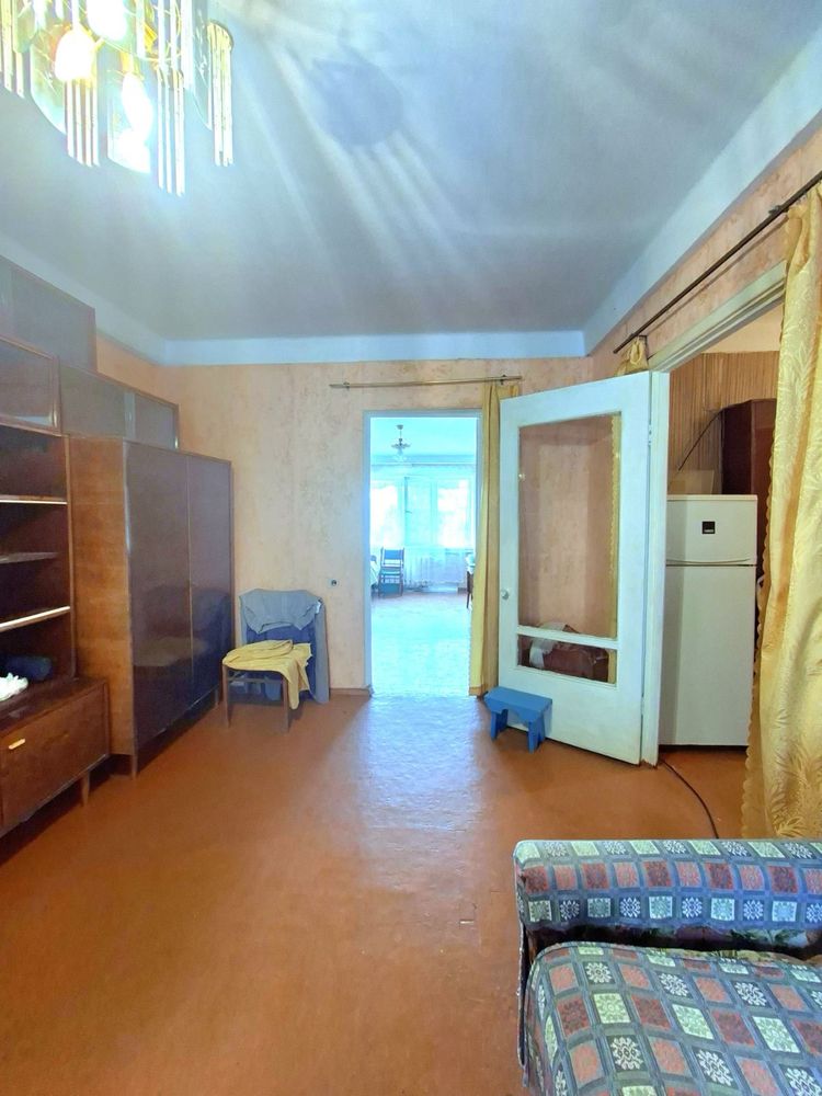 Продаж 2 кімнатна кв по вул. Лахтінська 16990$