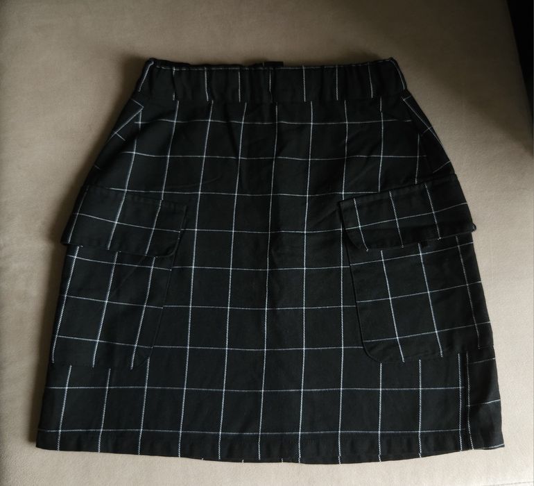 Spódniczka elegancka roz.140 jak nowa