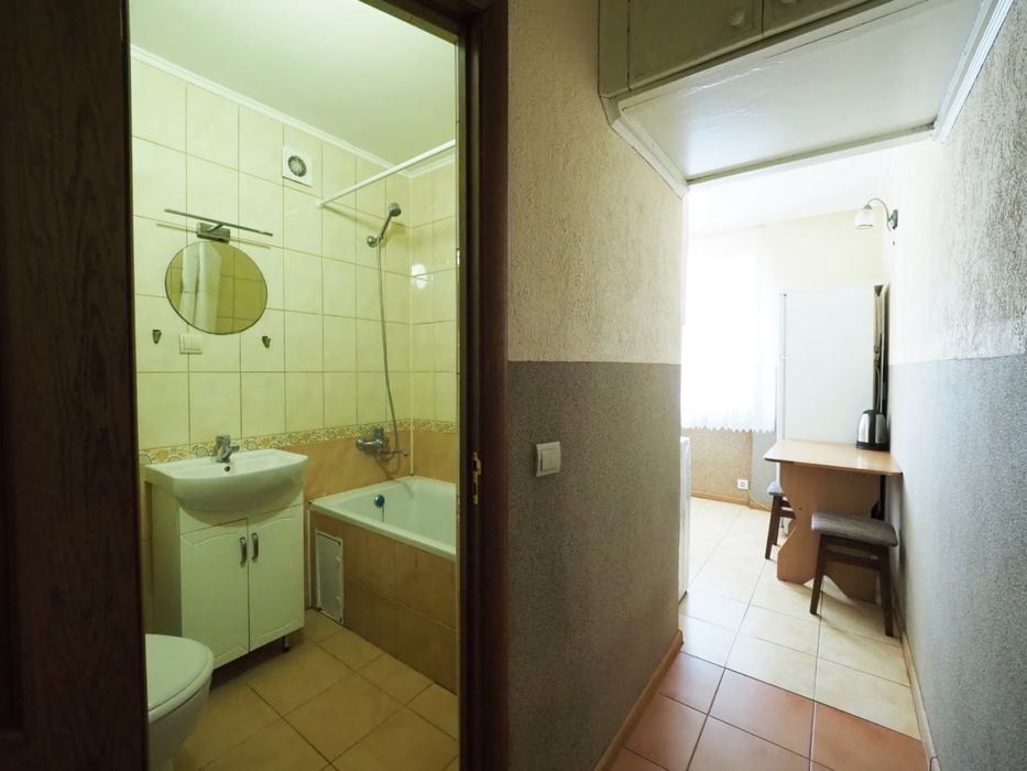 1-к кв подобово біля ЖД вокзала