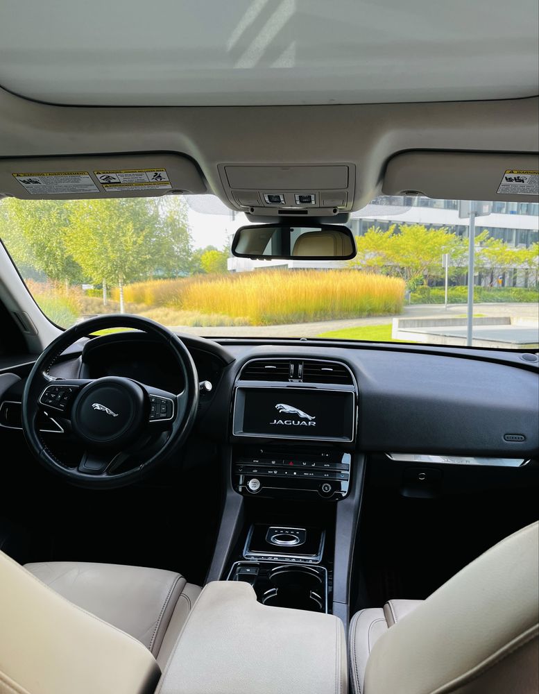 Jaguar F-pace 3.0sc Prestige Green British Racing