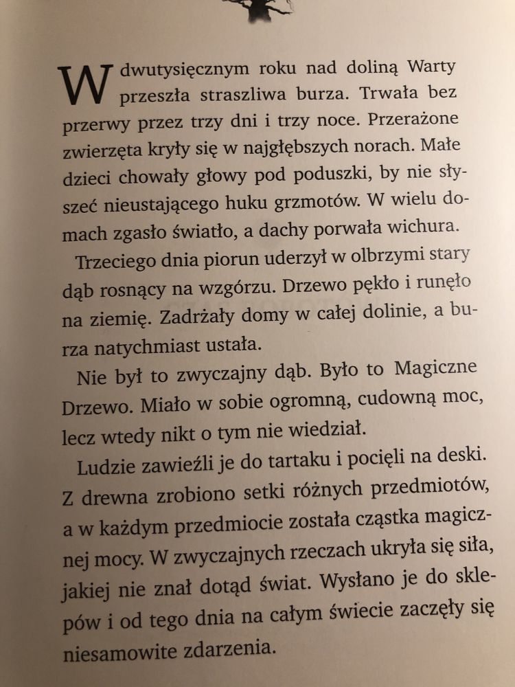 Książka pod tytułem „ Magiczne drzewo czasy robota”