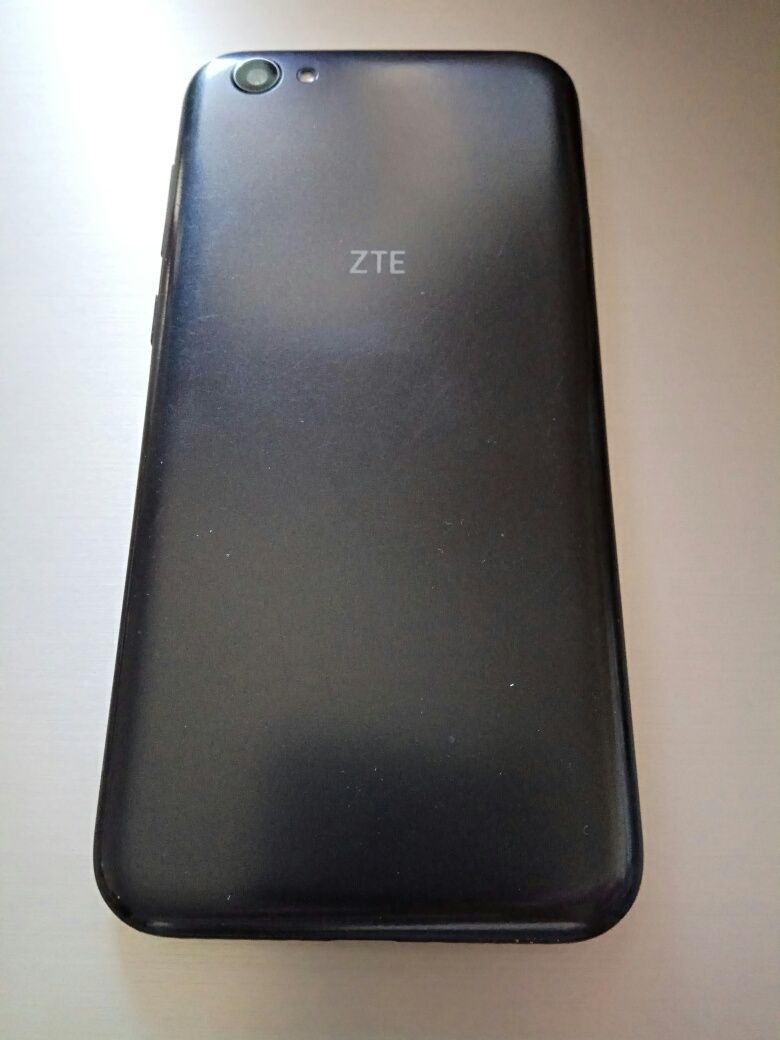 Смартфон ZTE A6 lite