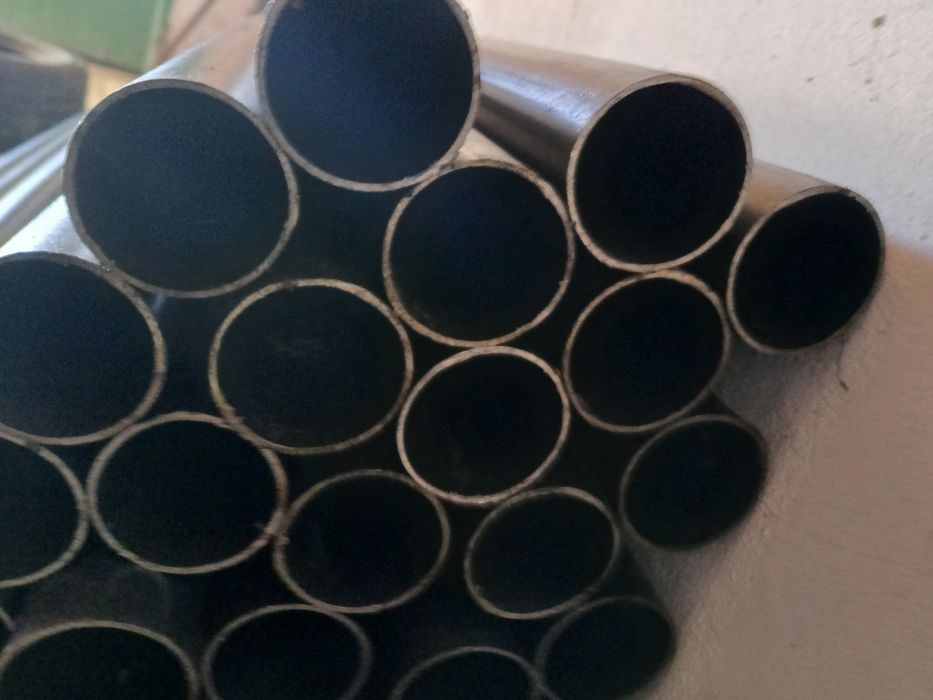 Труби на огорожу