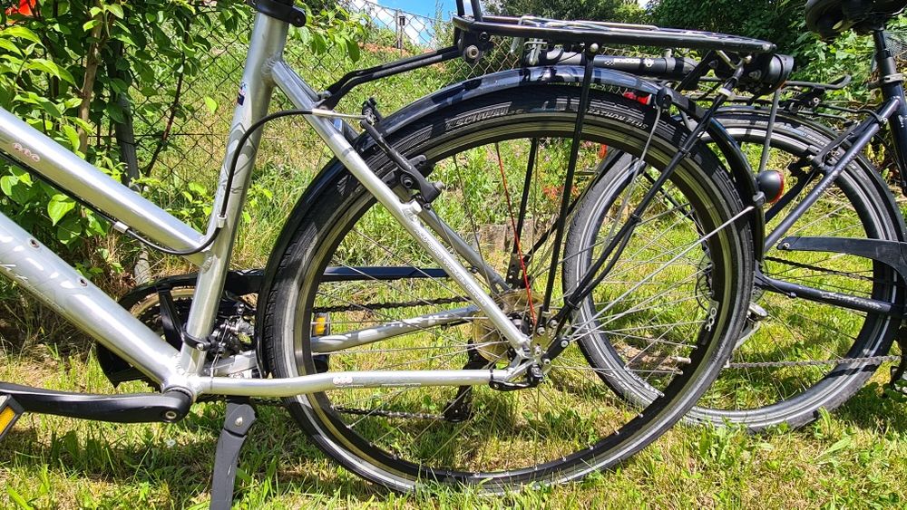 Rower trekkingowy  kola 28 cali osprzęt deore