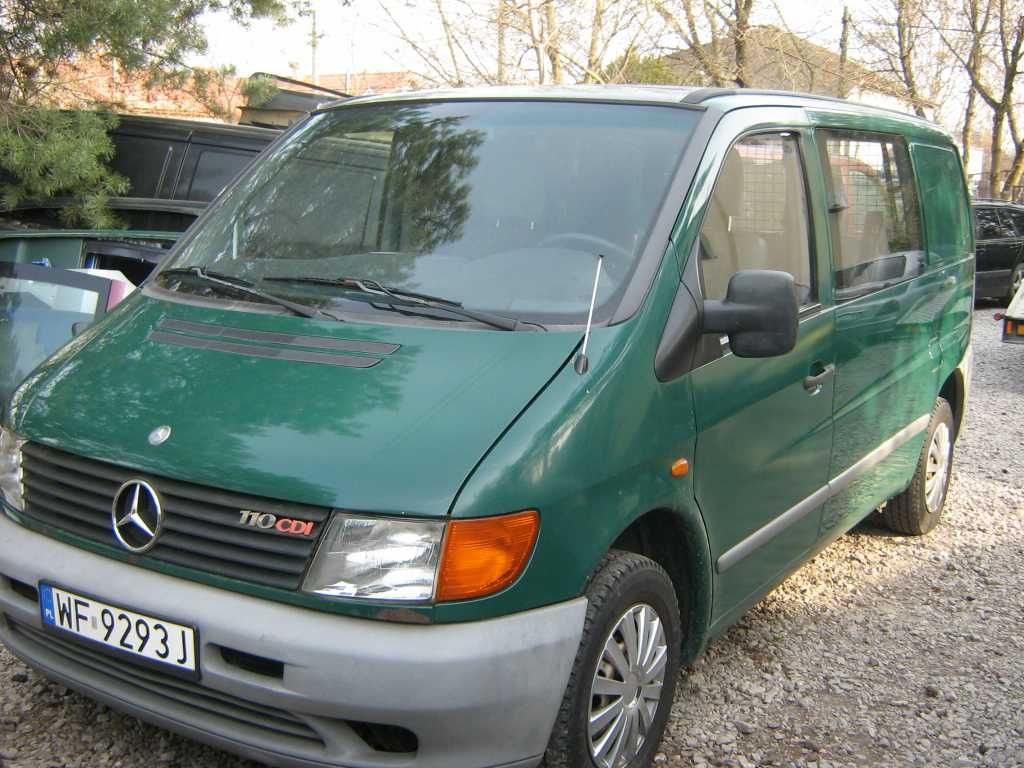 Mercedes Vito W638 listwa szyby Prawa