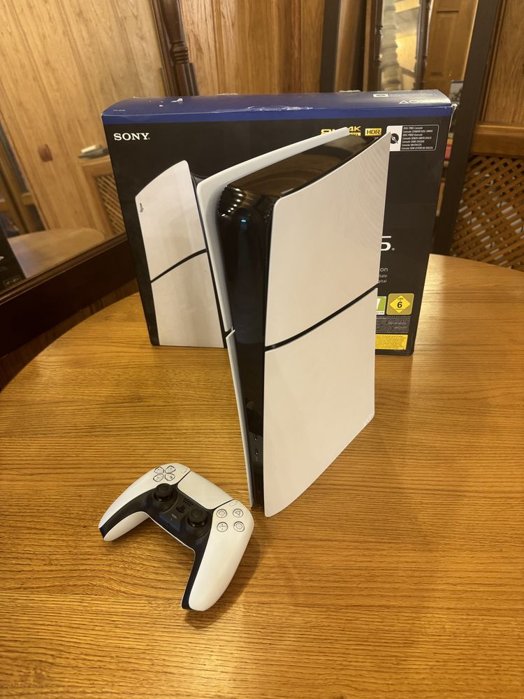 PlayStation 5 Slim Digital Как Новая !!