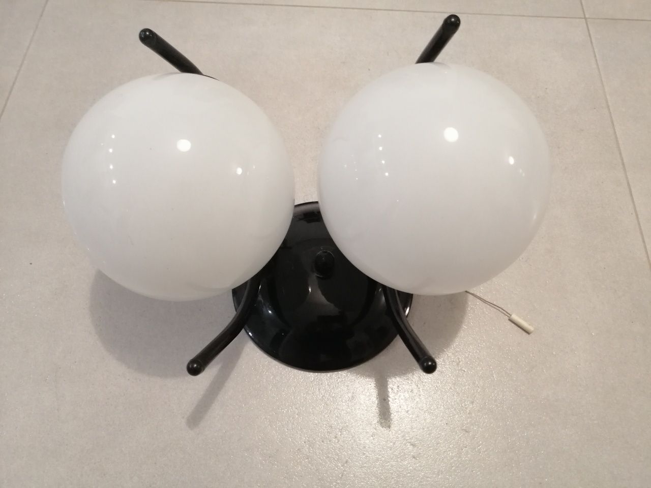 Lampa kinkiet kule szklane