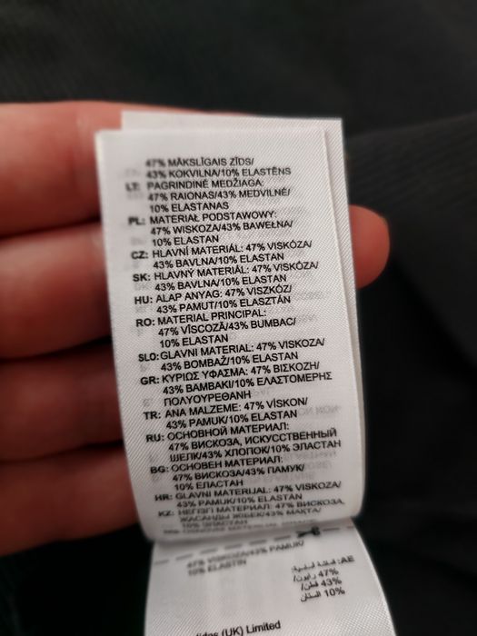 Sukienka mini Adidas mała czarna r.XS, S