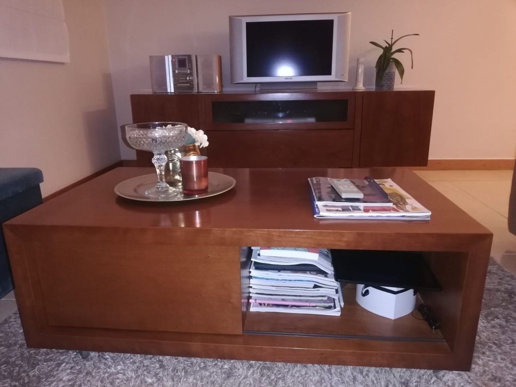 Vendo mobília sala de estar - cerejeira maciça