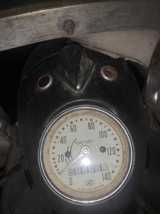 Продам мотоцикл Днепр к-750.