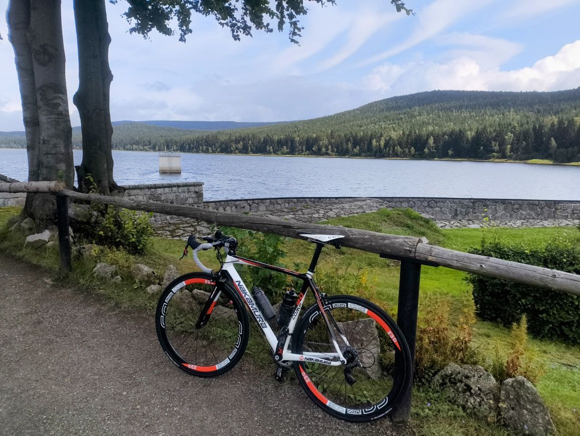 Nakamura Pursuit 8.0 6.4kg SRAM RED