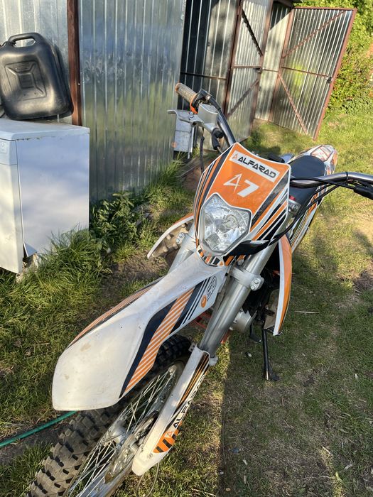 Cross Alafrad 250