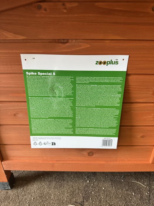 Buda dla psa Spike Special S zadaszona