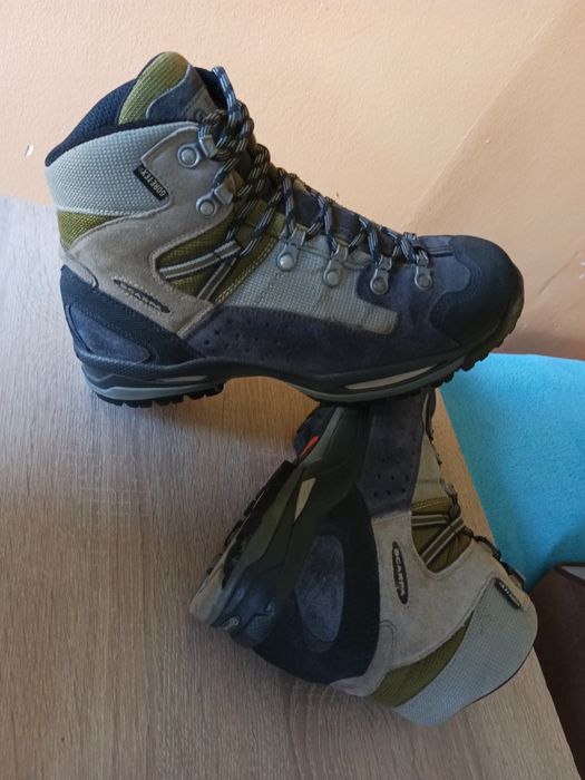 Scarpa trekkingi górskie wodoodporne 40