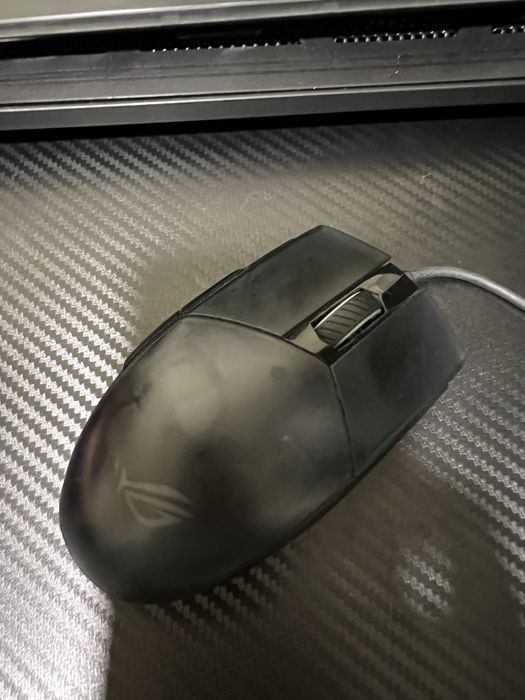 ASUS ROG Strix Impact II