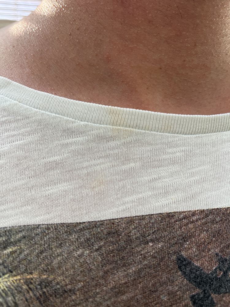 Camisola branca Pull&Bear gráfica