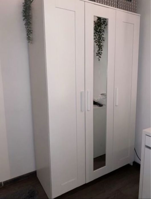 Szafka ikea z lustrem