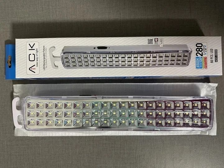 Аварійний світлодіодний світильник ACK акумуляторний ліхтар 30 LED