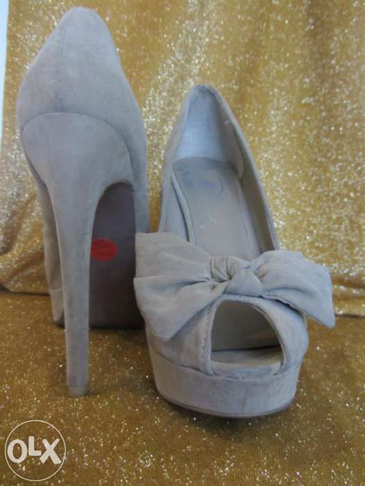 buty czółenka bershka, platformy 40 nude beż, open toe