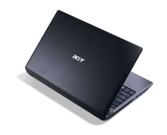 Ноутбук Acer Aspire 5755G черный в идеальном состоянии