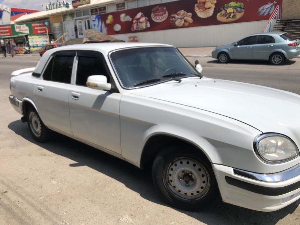 Волга 31105 в хорошем состояние