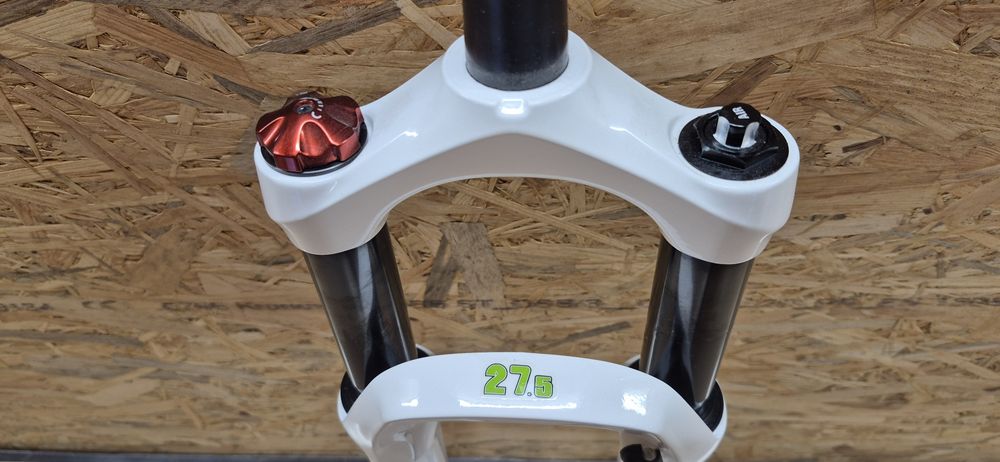 Amortyzator RST Aerial 27.5 powietrzny. Nowy.