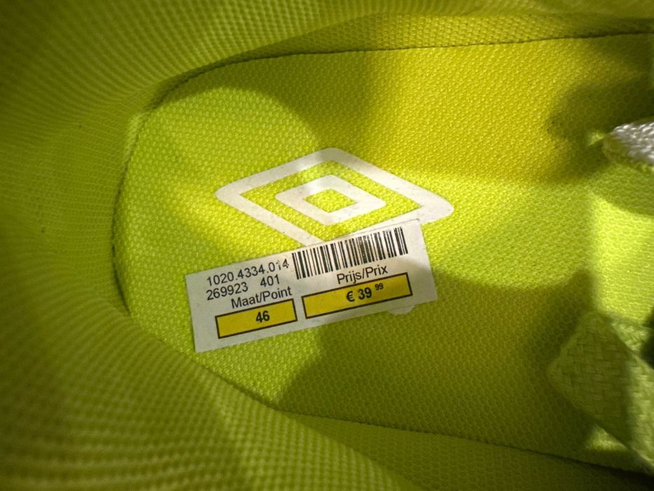 Buty piłkarskie Umbro r.46