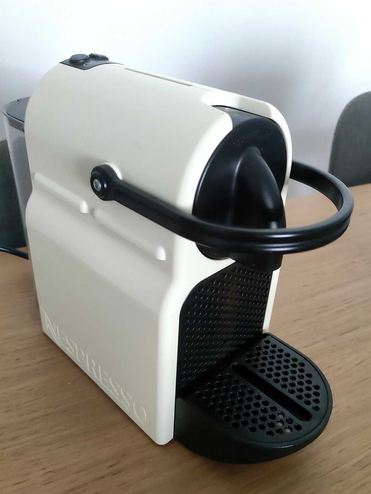 Maquina de Café Delonghi EN80.CW para peças