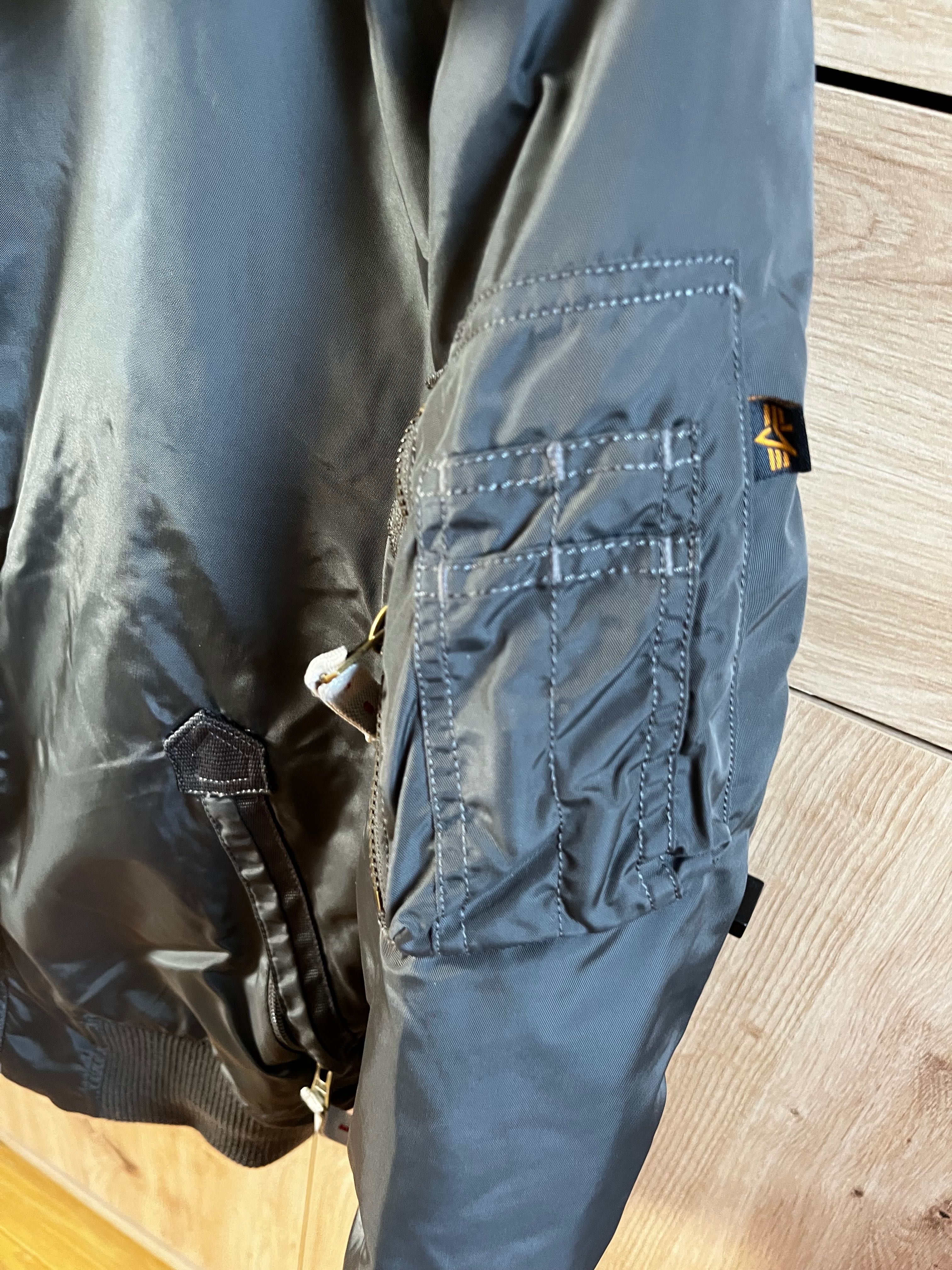 ALPHA INDUSTRIES Kurtka 'Injector’ ciemno szary / M