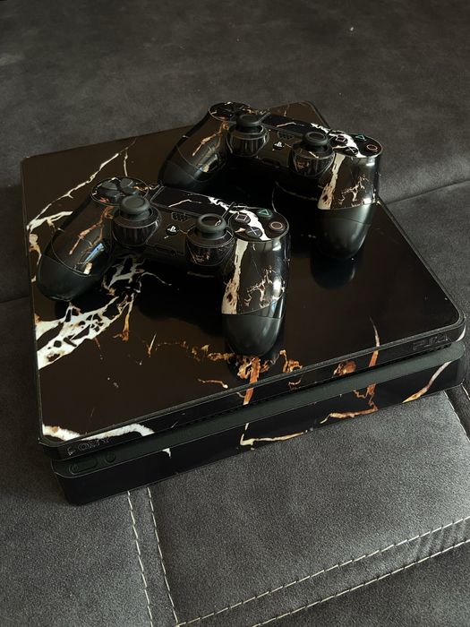 Продам Sony ps 4 slim