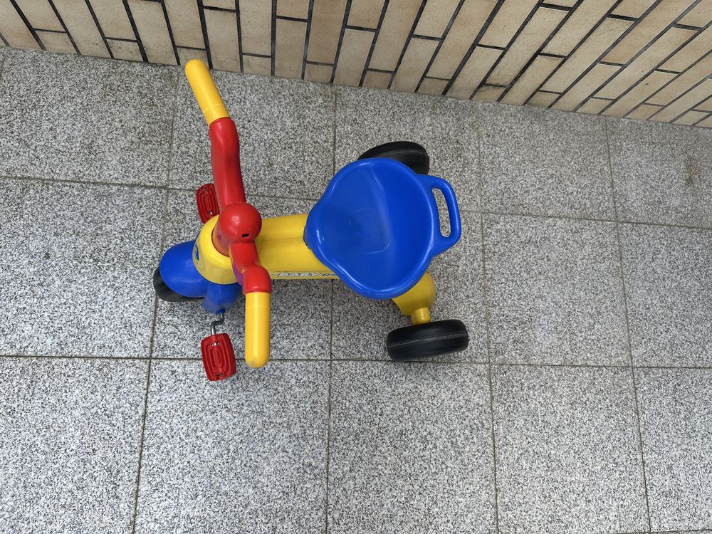 Triciclo Criança