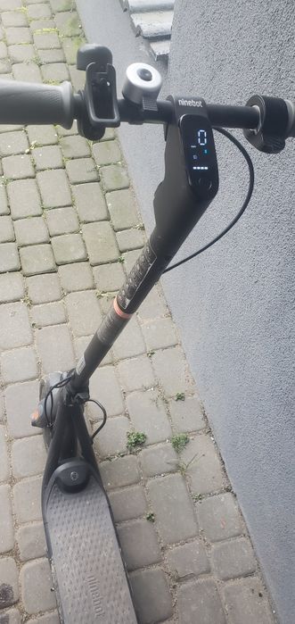 Hulajnoga elektryczna koła 10 cali super wygodna