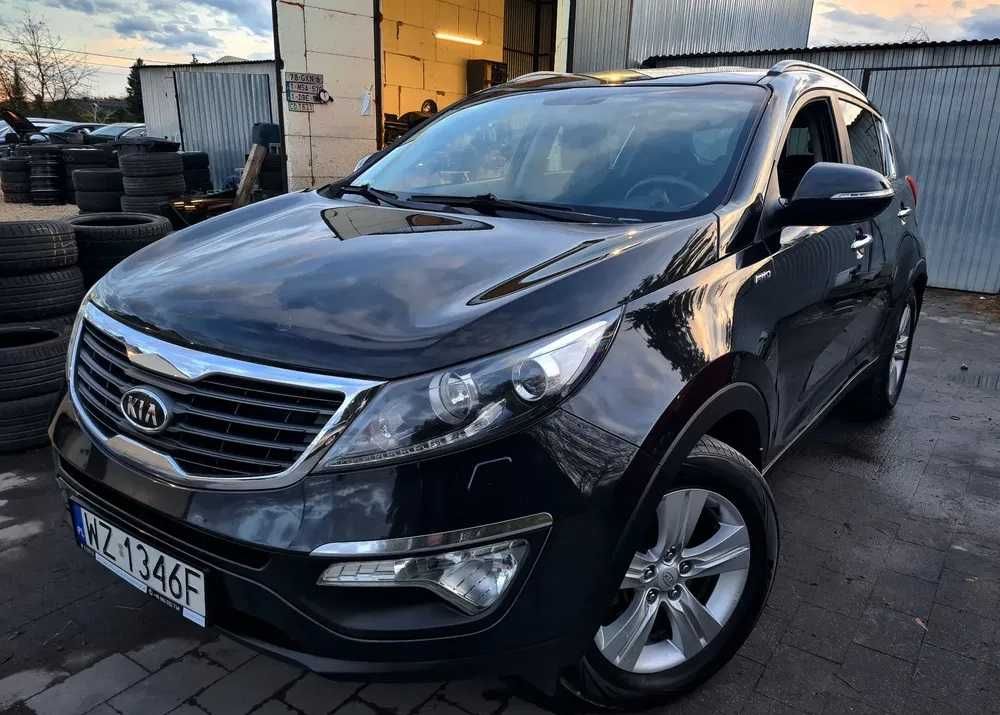 Wynajem auta Wypożyczalnia samochodów Kia Sportage 2.0 diesel 4x4