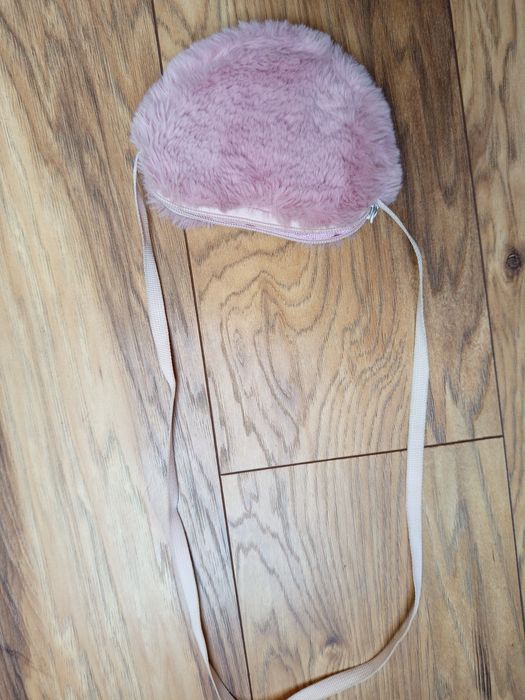 Torebka futrzana serce dziewczęca nowe bez metki