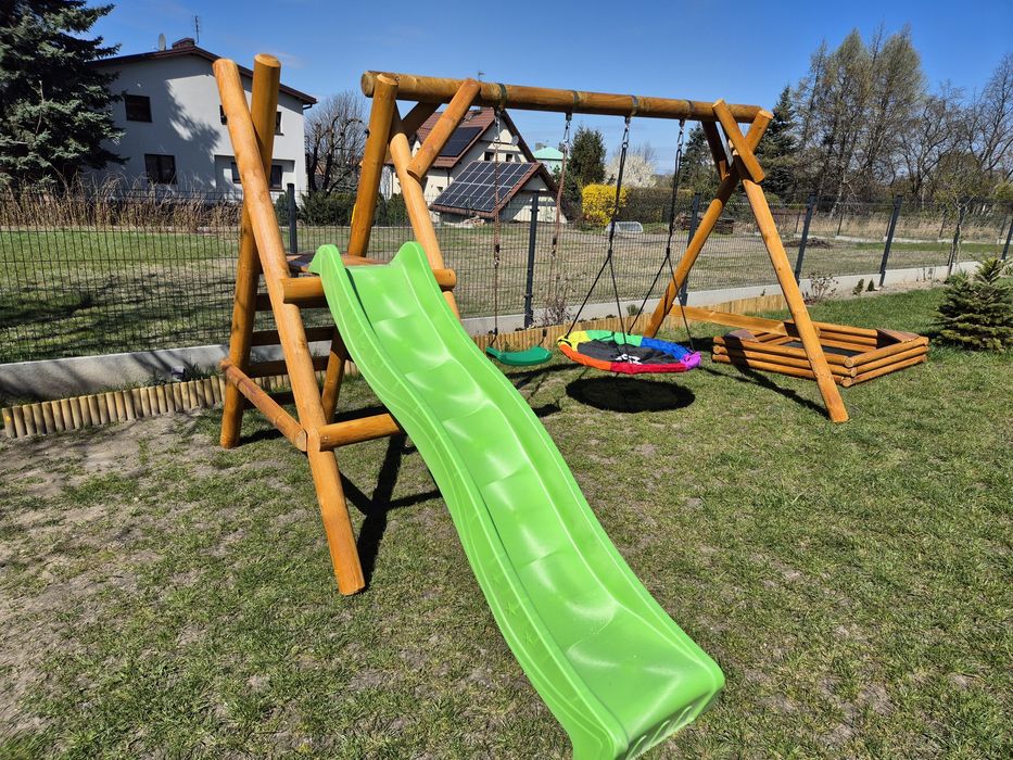 PLAC ZABAW "Zosia" Solidny i Trwały. 2 Huśtawki i ślizg . Producent