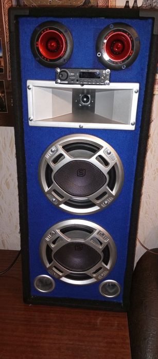 Колонка блютуз 200ват