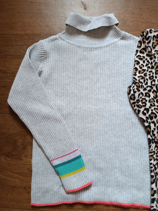 Водолозки, гольфики, кофточки для дівчинки 4-5 років