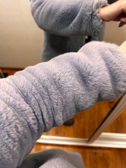 Шубка блакитна штучне хутро