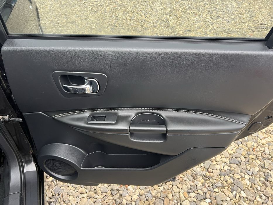 Свіжо пригнаний , на максимальній комплектації