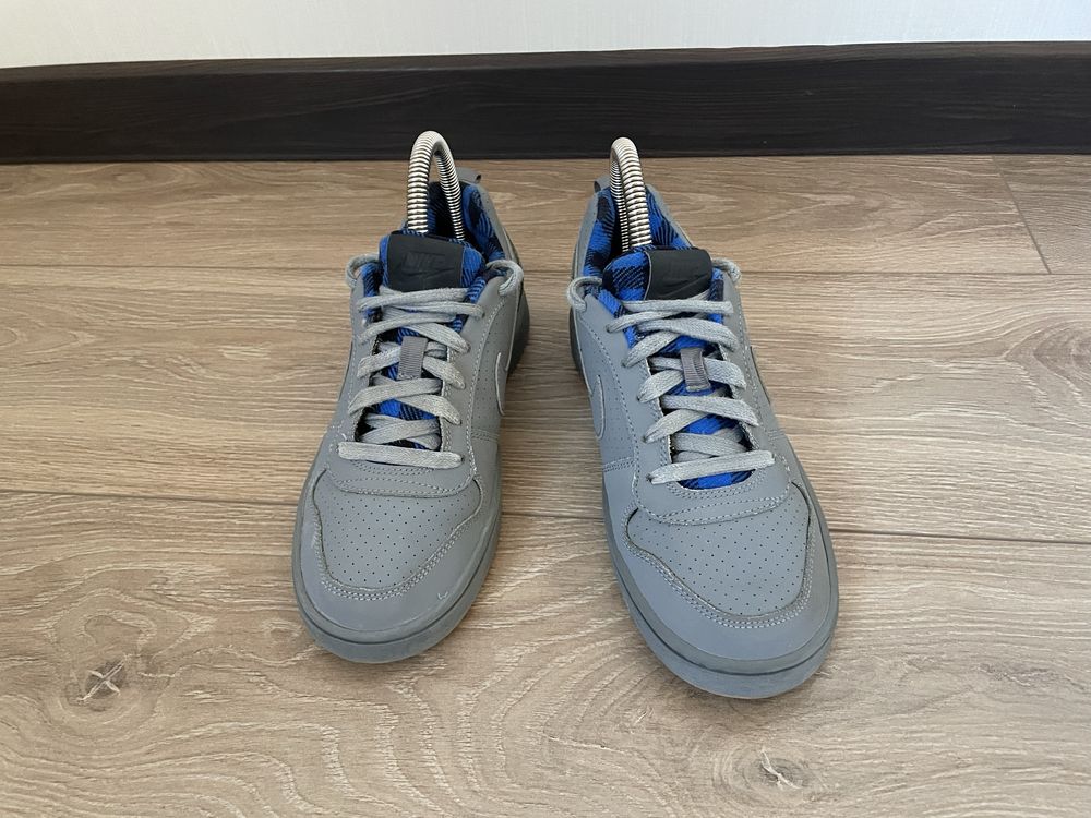 Кросівки Nike 37.5 розмір