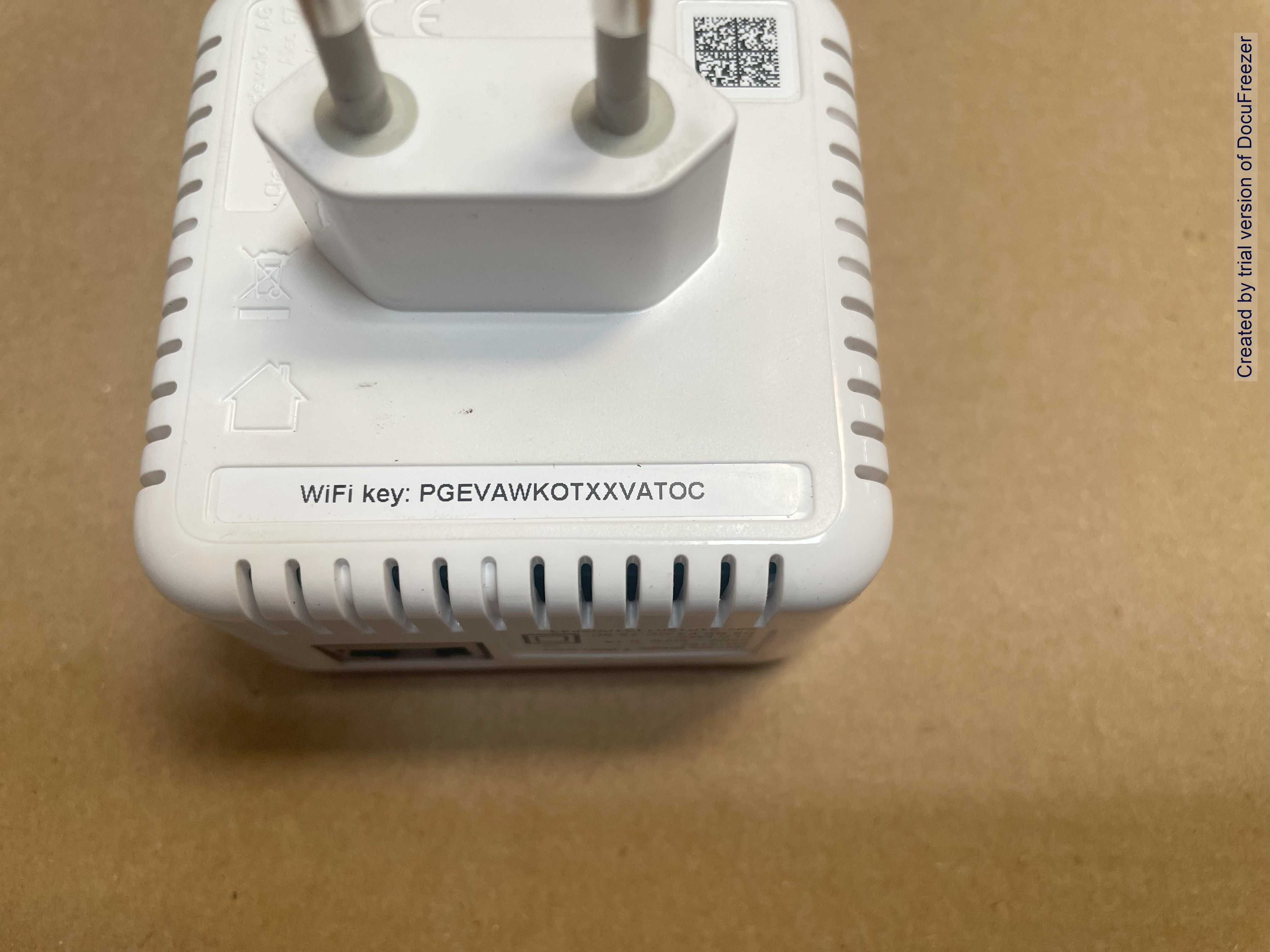 DEVOLO adapter powerline Magic 1 WiFi mini  transmiter sieciowy MESH