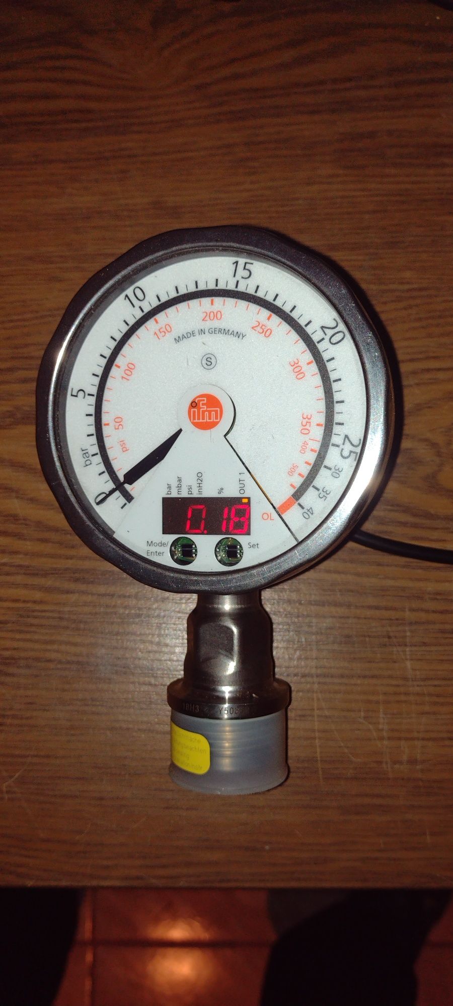 Elektroniczny czujnik ciśnienia ifm electronic PG2793  manometr